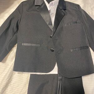 Toddler Tuxedo- Peanut Butter Collection (2T)